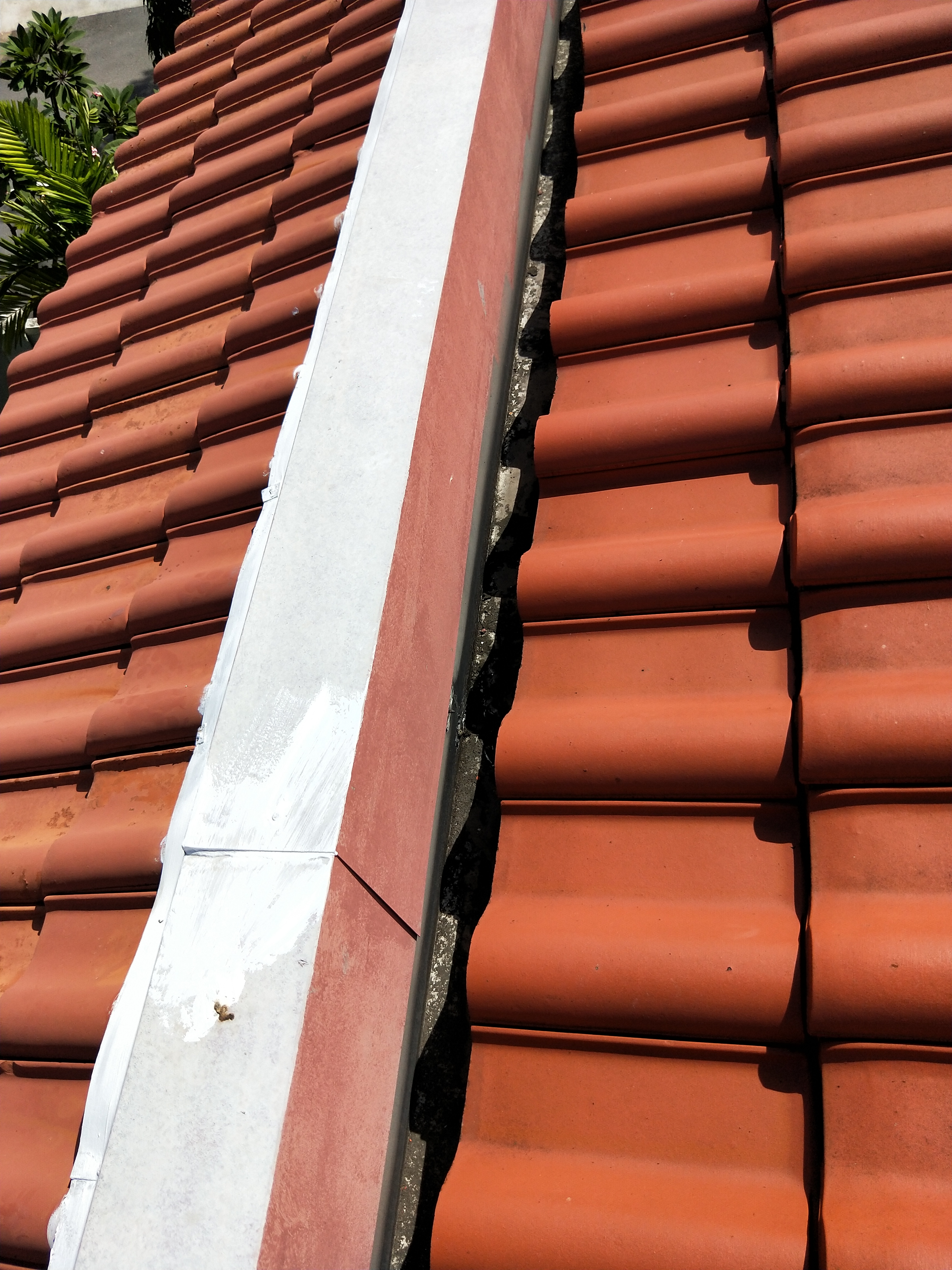 Before photo of piping leakage under sink in Singapore